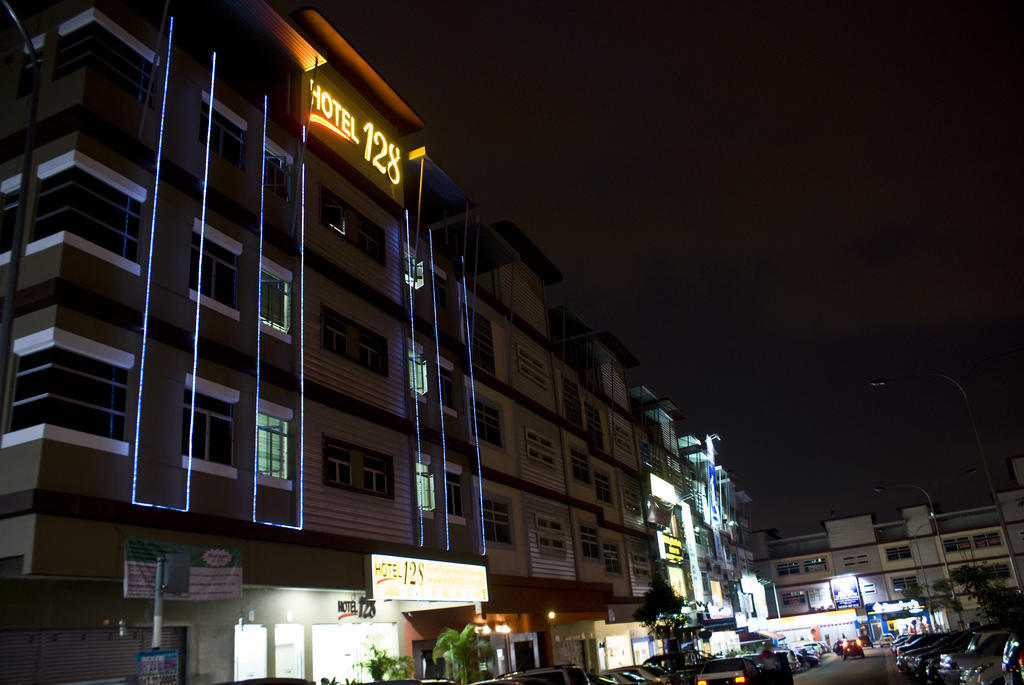 Hotel 128 كوالالمبور المظهر الخارجي الصورة